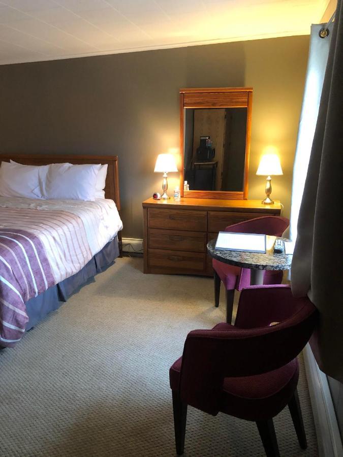 Oakes Oramel Inn Екстериор снимка